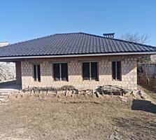 Предлагается к продаже недостроенный жилой дом, построенный с ...