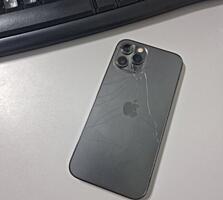 Продам на запчасти iphone 12 pro
