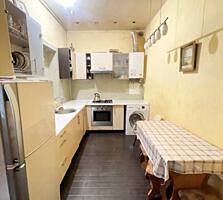 Продам квартиру пл. Алексеевская