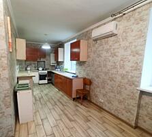 Продается 2-комнатная квартира, 80,8 кв. м