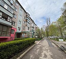 Apartament cu 3 camere, Botanica.