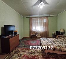 2-комн. кв. в Центре возле Центральной библиотеки, 143-сер., 53 кв.