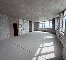Предлагается к продаже большая квартира в новом доме с возможностью ..