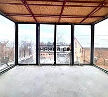 Продається сучасний таунхаус у престижному районі Осокорки.Будинок із 