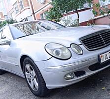 Mercedes-Bez E270 CDI