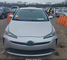 2021 TOYOTA PRIUS LE