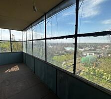 2 комнатная Парканы вблизи Арки.