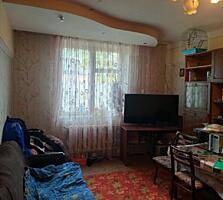 Продается 2-к. кв. в бывш. общежитии, 1/2 эт. (Центр) $ 21000 (Торг)