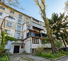 Spre vânzare un apartament amplasat în sectorul Buiucani.