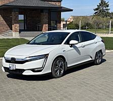 Продам Honda Clarity