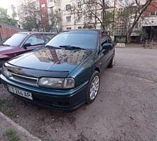 Продам Nissan Primera P10 1.6 бензин