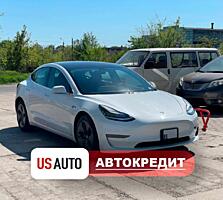 Tesla Model 3 (Доступен в Автокредит)