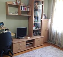 Продаю свою 2 к квартиру в районе Народного сада (парк Петровского)