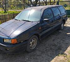 Продаётся Volkswagen Passat B3 на разборку