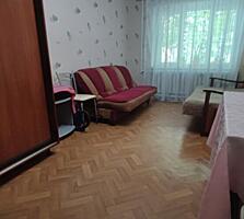 Продам комнату в коммуне на Космонавтов