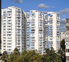 Продам 2-комн квартиру с перепланировкой от строителей ул. Заболотного