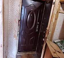 Продам квартиру 29 кв. м., 9/9, гостинка, ул. Ильфа и Петрова/Левитана.