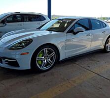 2019 PORSCHE PANAMERA 4 E-HYBRID