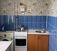 Продам двухкомнатную квартиру. Район Оскара