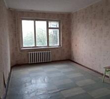 Продам пятикомнатную квартиру проспект Князя Владимира Великого, ...