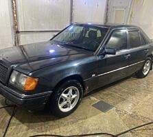 Продам мерс w124
