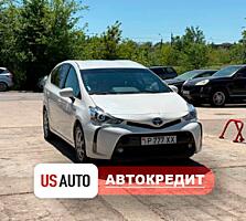 Toyota Prius V Hybrid (Доступен в Автокредит)