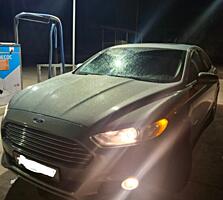 Ford Fusion TITANIUM Plug-in Hyibrid