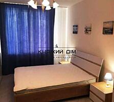 Продаж 2 кімнатна квартира в Дарницькому районі, вул. Урлівська 23в. .