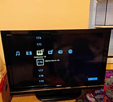 Sony Bravia KDL-40W5740.