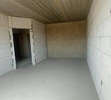 Продам однокомнатную квартиру 46 кв.м в новом сданном доме. Состояние 