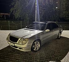 Mercedes Benz w211