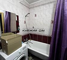 Пропонуеться на продаж двокімнатна квартира на Машинобудівній 14. ...