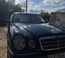 Мерседес W210 АКПП 2.5 дизель (атмосферный) 3200$хороший торг
