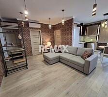 Apartament cu 2 camere și living, Centru, Or. Chișinău