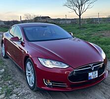 Tesla Model S 85 квт