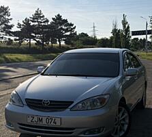 Toyota Camry 30. 2003 года.