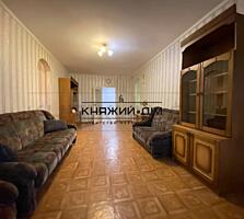 4кімн велика квартира Дарницький район, вул. Ревуцького 18А. ...