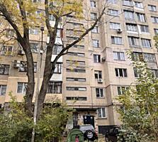 3-комнатная квартира в Приморском районе .