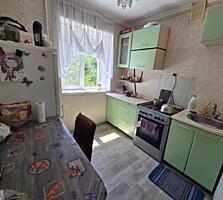 Продам 2-комн квартиру на Космонавтов/ Инглези