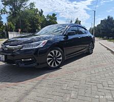 Продам Honda Accord Touring Hybrid