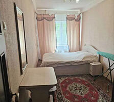 Продам квартиру 45 кв. м., 2/5, ул. Ак. Филатова/Ивана и Юрия Лип.