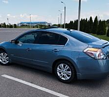 Nissan Altima Hybrid 2010 г.