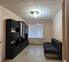 Продается 2 ком. кв. район Красные Казармы