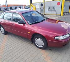 Mazda 626 1992 год 2.0 бензин