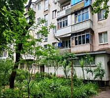 Трехкомнатная квартира на Черемушках