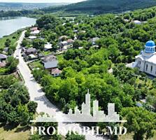 ​ ​ Spre vânzare se oferă teren pentru construcții, situat în ...