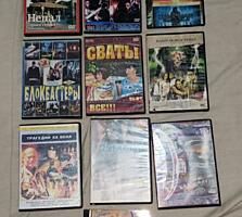 Фильмы на DVD дисках.