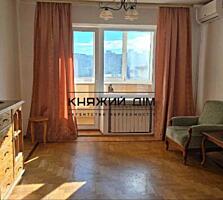 Продаж 3-кімнатної квартири в Дарницькому районі, вул. Архітектора ...