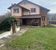 Продаж НОВОГО будинку 214 м2 + гостьовий, ставок, 32сот, Василів