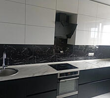 Продам 2-х комнатную.квартиру в ЖК "30 Жемчужина" (ул.Сахаро